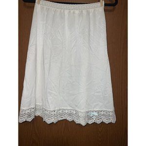 Vintage Olga Size 8 Short Stretch Elastic Waist Half Slip White Lace Blue Bow